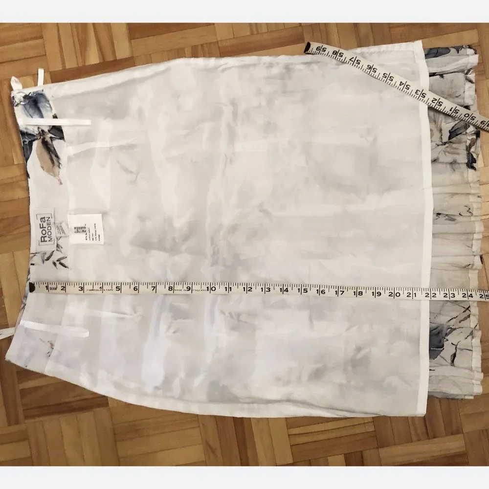 Floral Knee Length Skirt - Picture 15 of 15